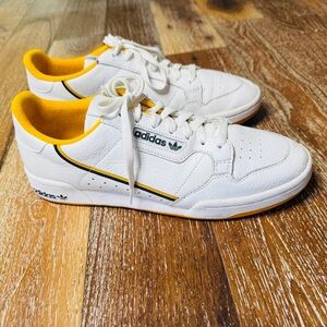 Adidas Men's Continental 80 Sneakers Shoes. Great preowned condition. Size 10.5.